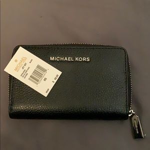 MK jet set small leather card case